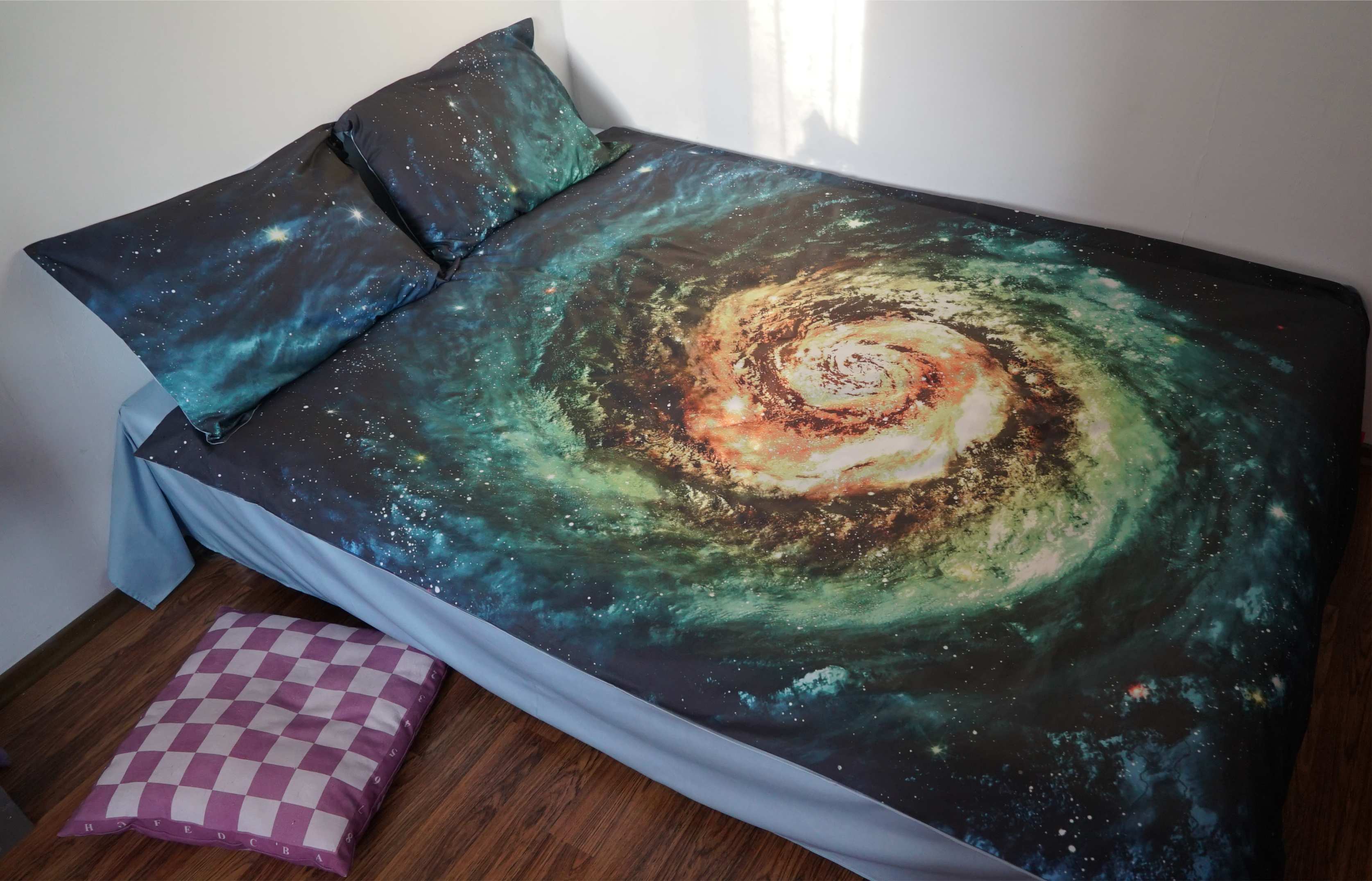 Креативное постельное белье Галактика